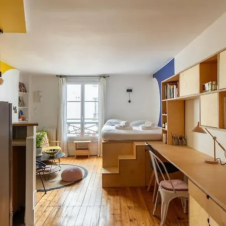 Agent Bailly 2 - Cozy Studio In The Heart Of Apartamento